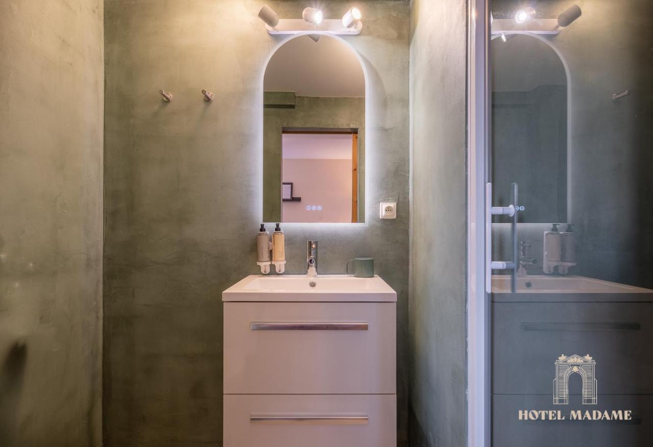 Hotel Madame Bordeaux Bagian luar foto