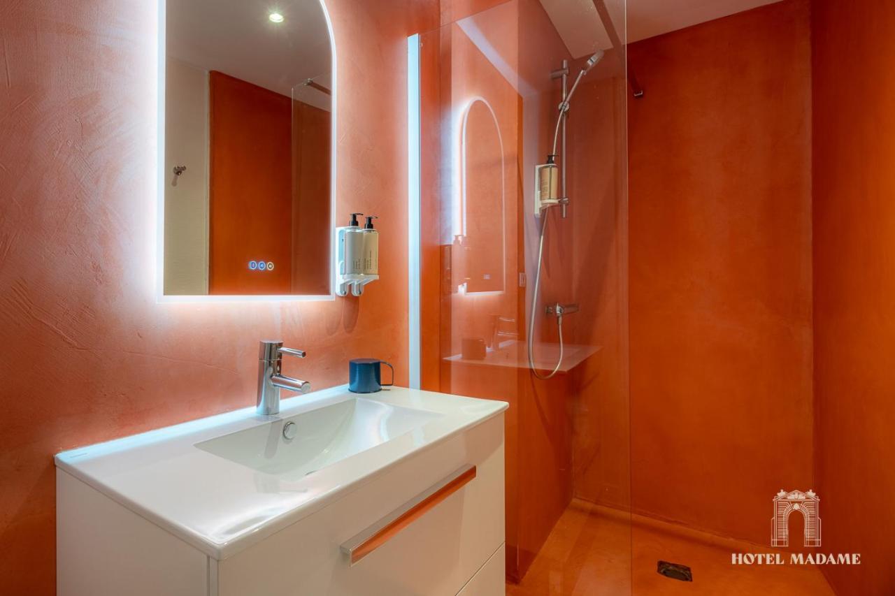 Hotel Madame Bordeaux Bagian luar foto